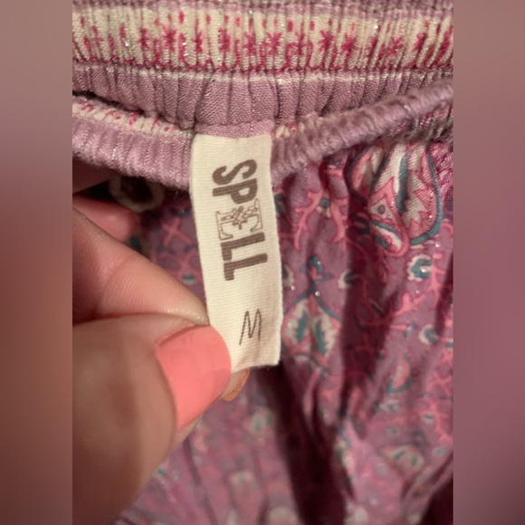 Spell and the Gypsy Oracle Set in Blush - Picture 6 of 10